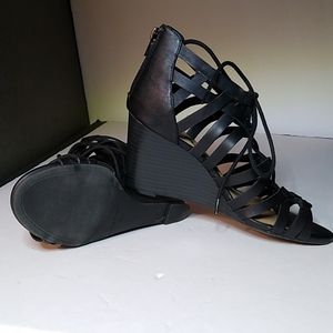 American Rag Cie .Ar Akyle . Women's Sandals Lace up . Black . 7M